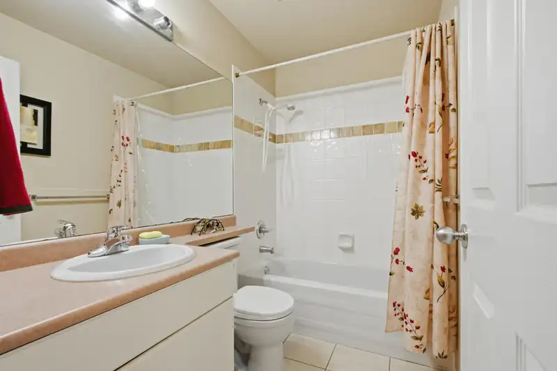 69 8888 151 STREET - photo 3 of 25