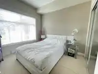 307 13468 KING GEORGE BOULEVARD - thumbnail 16