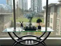 307 13468 KING GEORGE BOULEVARD - thumbnail 4