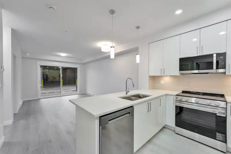 104 33886 PINE STREET - photo 3 of 25