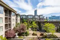 311 13468 KING GEORGE BOULEVARD - thumbnail 29