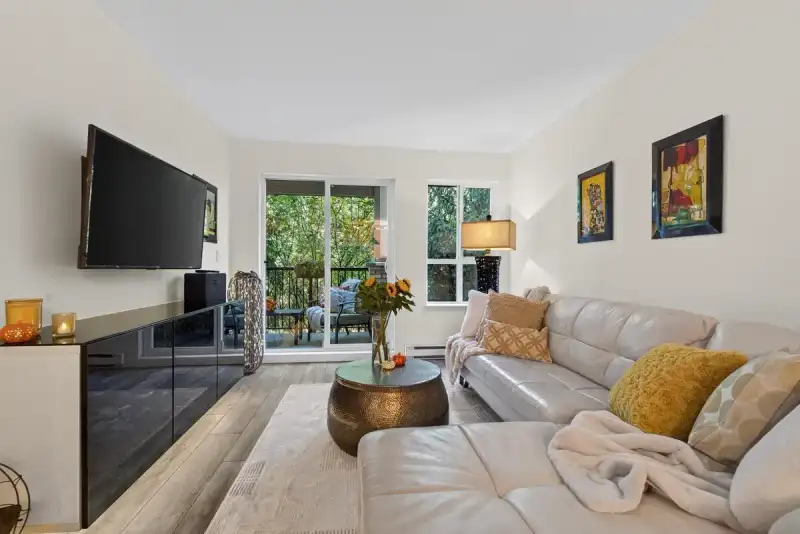 407 8717 160 STREET - photo 1 of 32