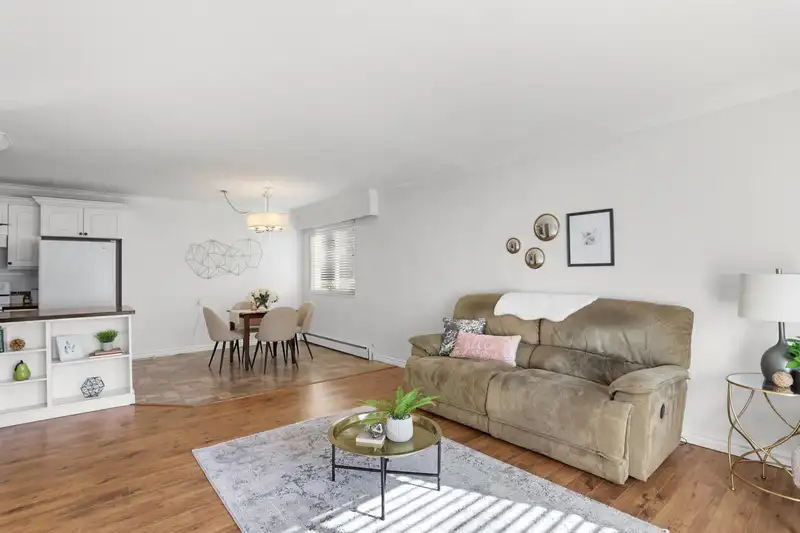 218 17707 57A AVENUE - photo 4 of 25