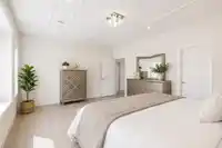 5921 140B STREET - thumbnail 17