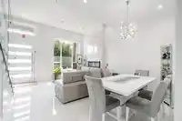 5921 140B STREET - thumbnail 4