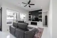 5921 140B STREET - thumbnail 6