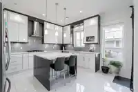 5921 140B STREET - thumbnail 9