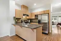 64 8737 161 STREET - thumbnail 9