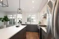27 17557 100 AVENUE - thumbnail 4