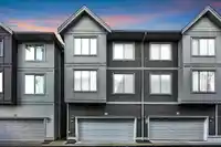 18 8033 166B STREET - thumbnail 1