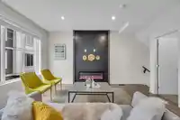 18 8033 166B STREET - thumbnail 3