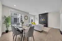 18 8033 166B STREET - thumbnail 7