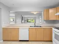 420 15210 GUILDFORD DRIVE - thumbnail 3