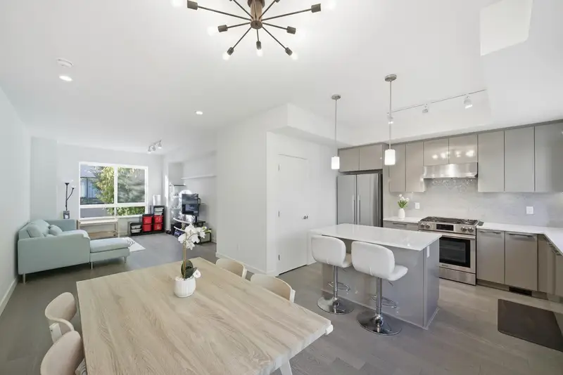 45 10233 RIVER DRIVE - photo 1 of 25