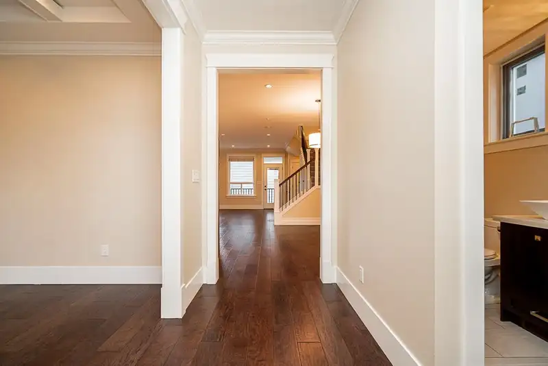7251 196 STREET - photo 3 of 39
