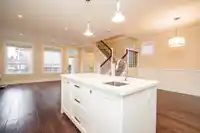 7251 196 STREET - thumbnail 7
