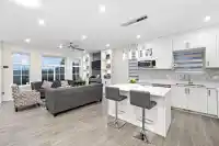 8069 124 STREET - thumbnail 4
