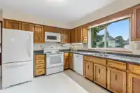 8985 145 STREET - thumbnail 12
