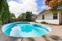 8068 161A STREET - thumbnail 36