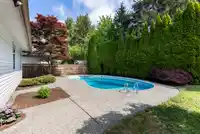 8068 161A STREET - thumbnail 38