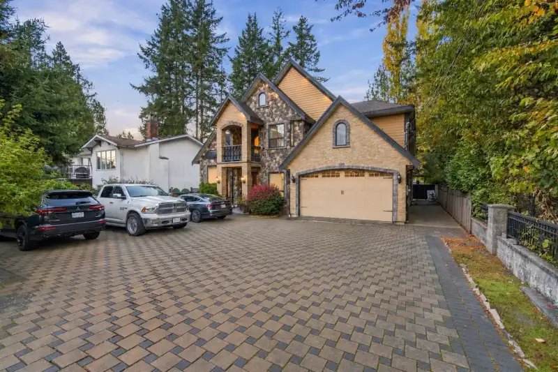6345 128TH STREET - photo 1 of 25