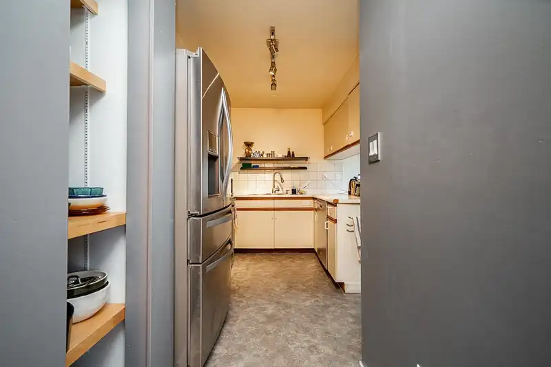 34 9914 148 STREET - photo 4 of 24