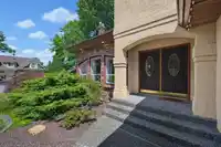 10482 ASHDOWN PLACE - thumbnail 3
