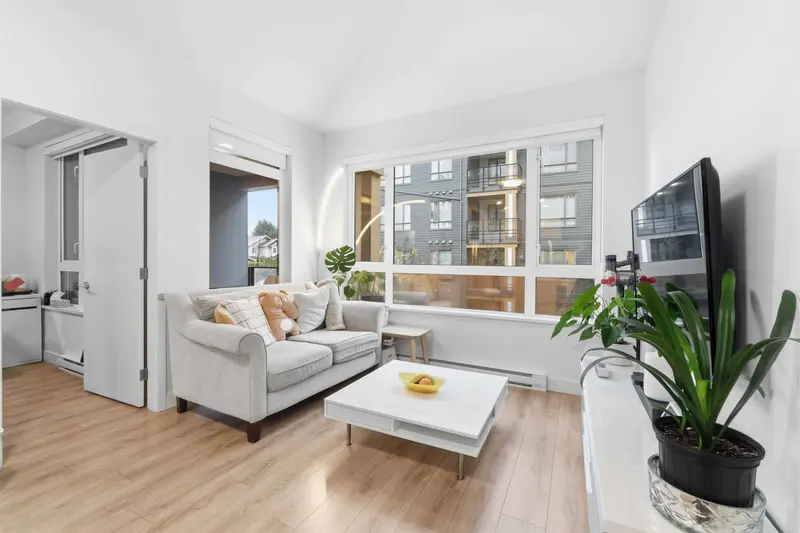 205 735 ANSKAR COURT - photo 2 of 25