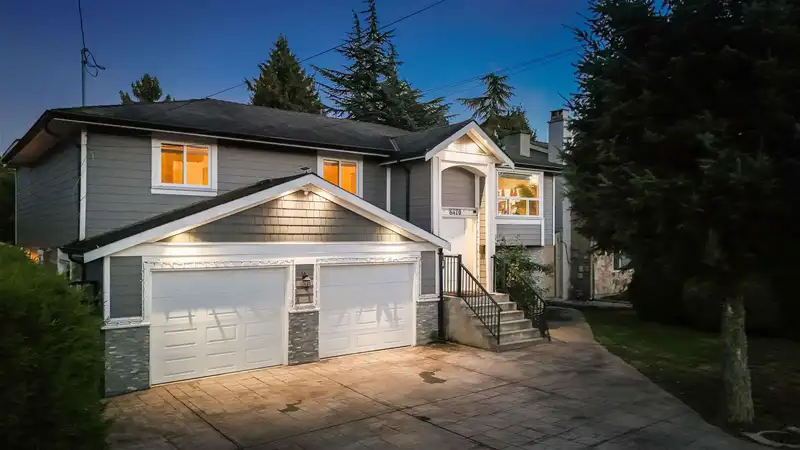 6470 130 STREET - photo 2 of 30