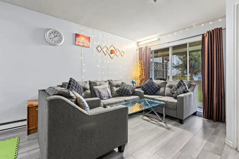 103 12160 80 AVENUE - photo 3 of 25
