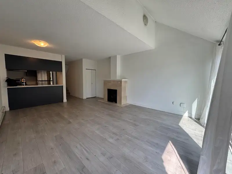 78 17714 60 AVENUE - photo 4 of 32