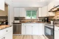6110 GREENSIDE DRIVE - thumbnail 2