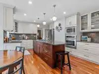 18540 54 AVENUE - thumbnail 12