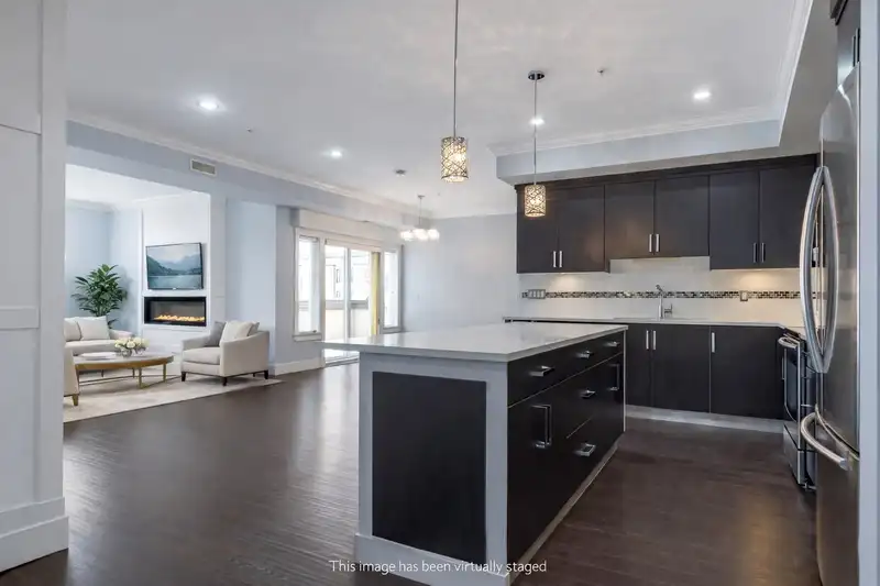 302 14885 60 AVENUE - photo 3 of 40