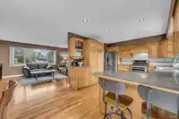 19564 62A AVENUE - thumbnail 10
