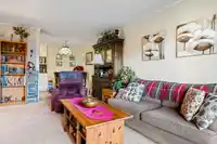 202 10438 148 STREET - thumbnail 13