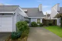 4 9771 152B STREET - thumbnail 2