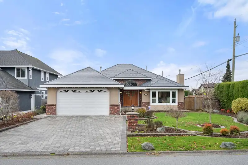 5795 184A STREET - photo 2 of 36
