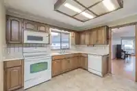 16351 NORTHGLEN CLOSE - thumbnail 11