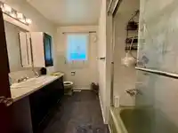 9537 125A STREET - thumbnail 11