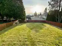 9537 125A STREET - thumbnail 23