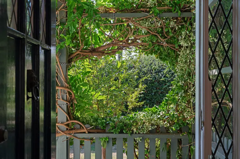 1376 11TH STREET - photo 2 of 25