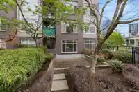 105 13555 GATEWAY DRIVE - thumbnail 19