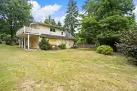 9185 187 STREET - thumbnail 14