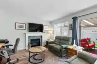 19 6885 184 STREET - thumbnail 15