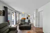 19 6885 184 STREET - thumbnail 24