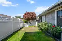 19 6885 184 STREET - thumbnail 30