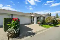 19 6885 184 STREET - thumbnail 32