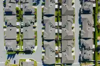 19 6885 184 STREET - thumbnail 33