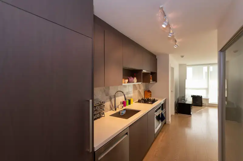 2503 13750 100 AVENUE - photo 4 of 25